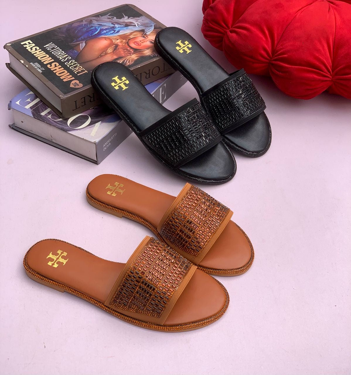 Tory Burch slippers black